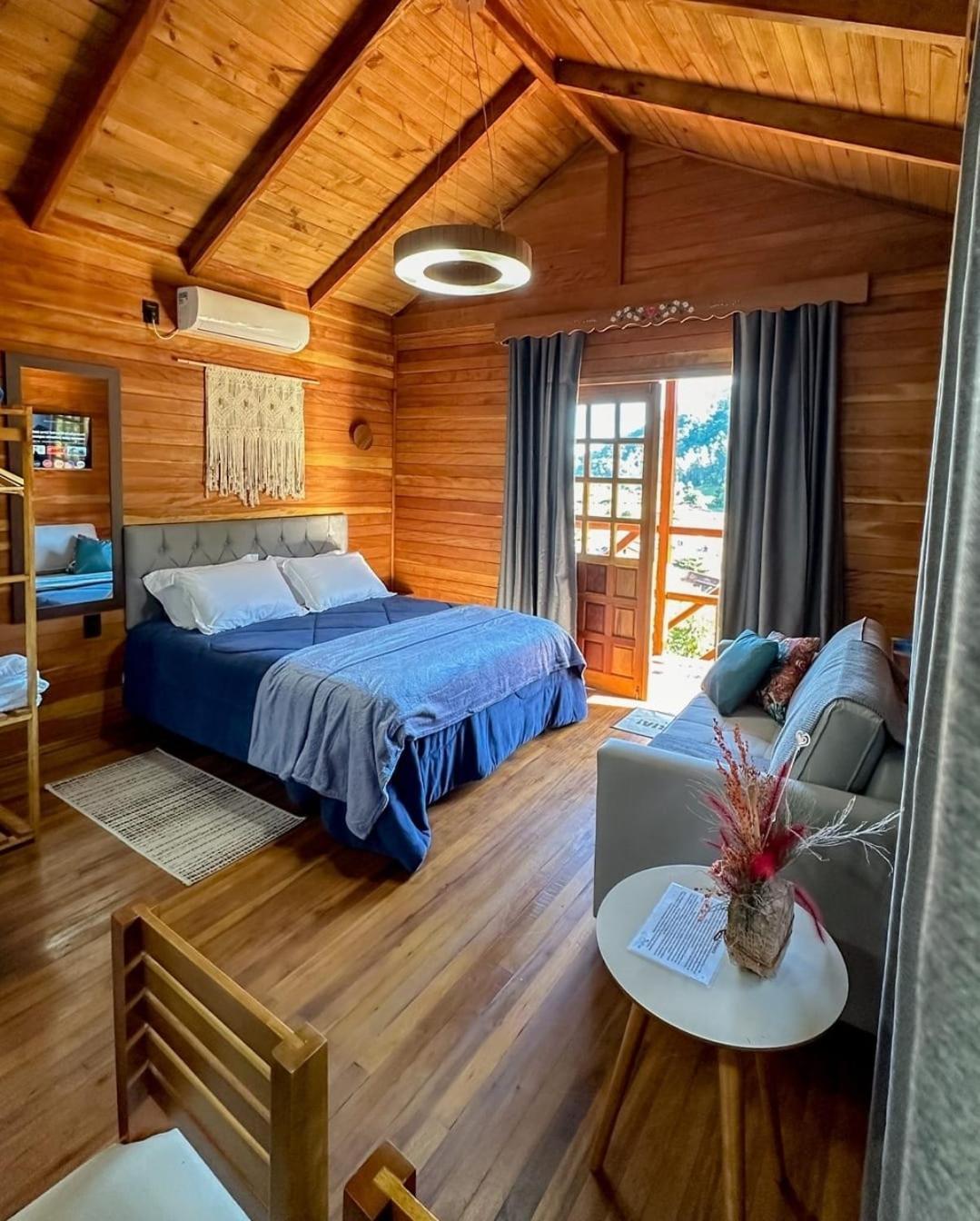 Alojamento de Turismo Selvagem Hoff Haus Pomerode