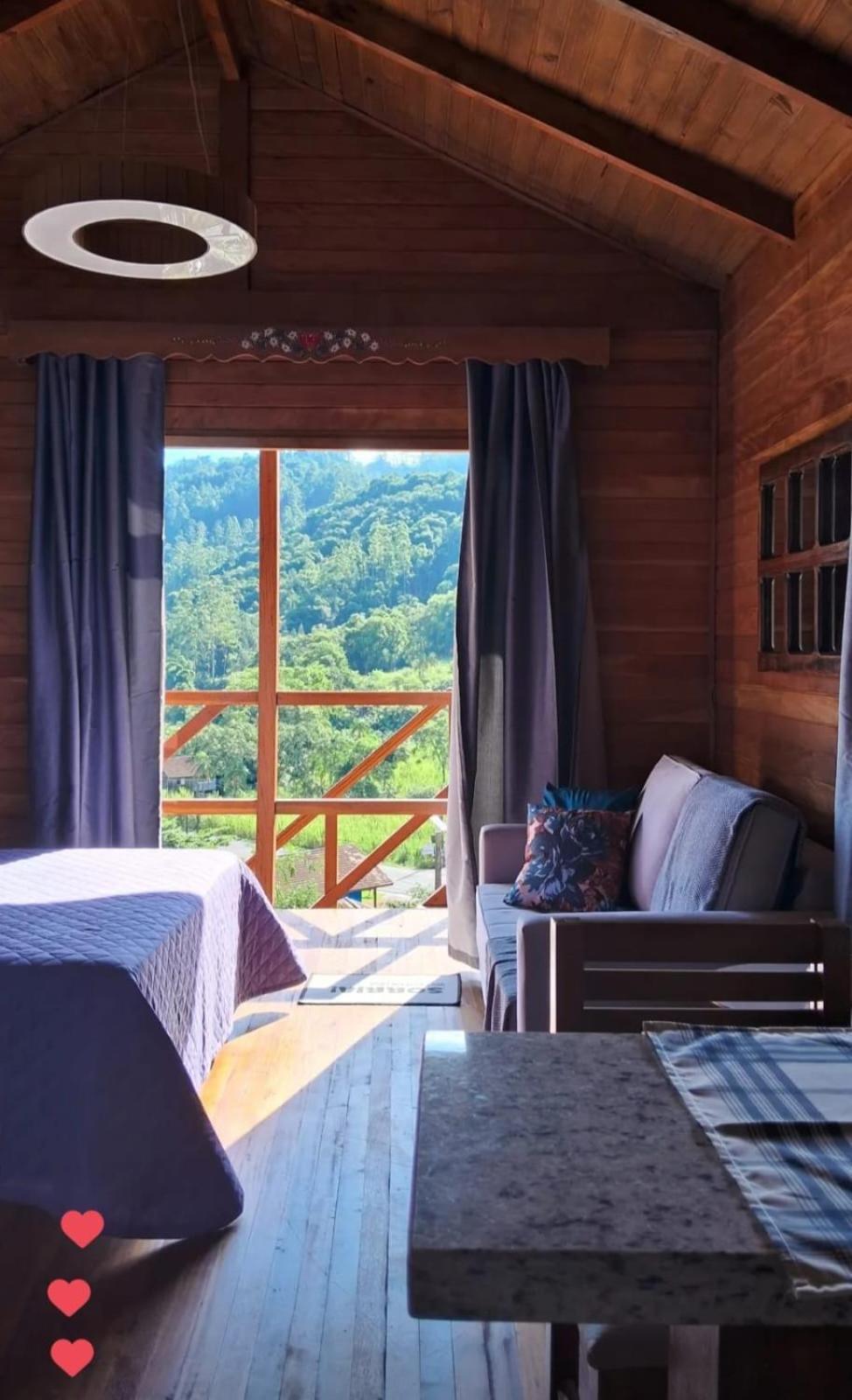Alojamento de Turismo Selvagem Hoff Haus Pomerode